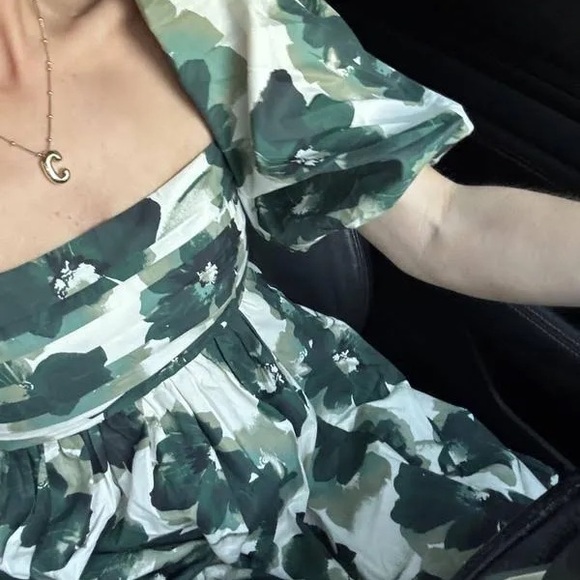 Abercrombie & Fitch Dresses & Skirts - Abercrombie & Fitch Emerson Green Floral Mini Dress